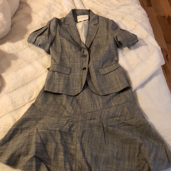 Banana republic suit - Picture 1 of 3